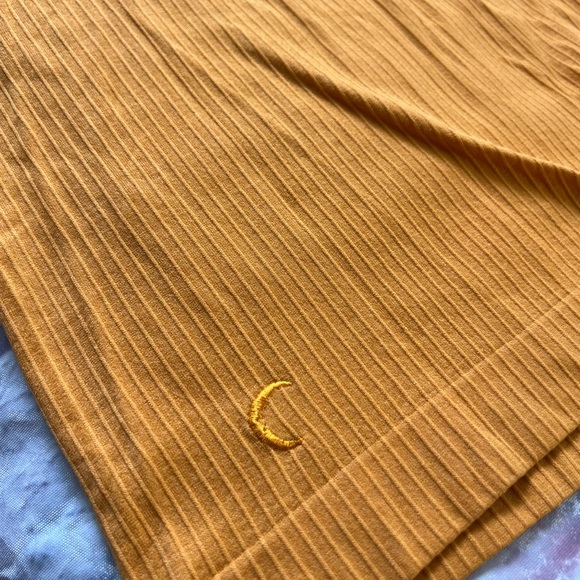 S Zyia Active Brick Mustard Yellow  Parallel Ribbed Tank Top Small Active Sports - Picture 5 of 7